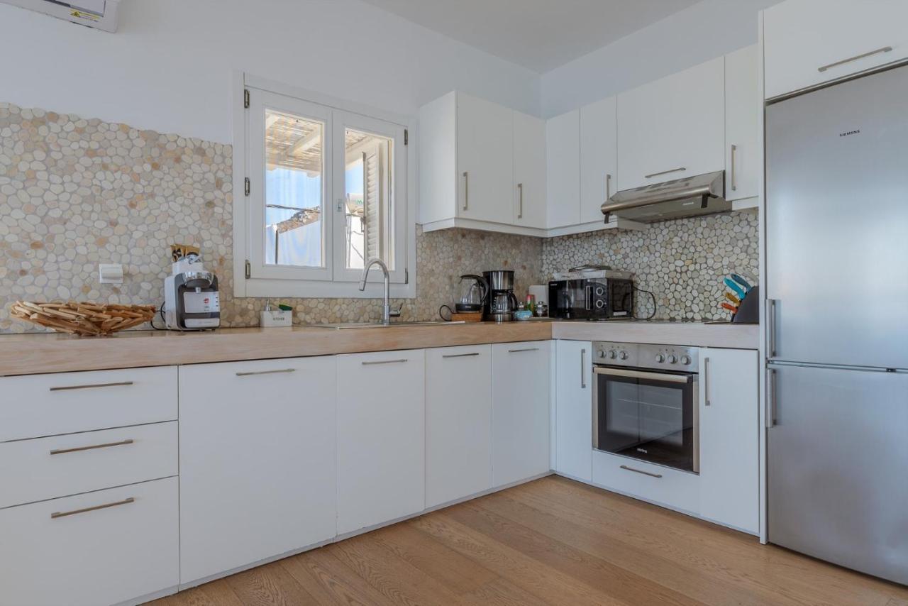 Uno Luxury Apartment With Sea View Livadia  Eksteriør bilde