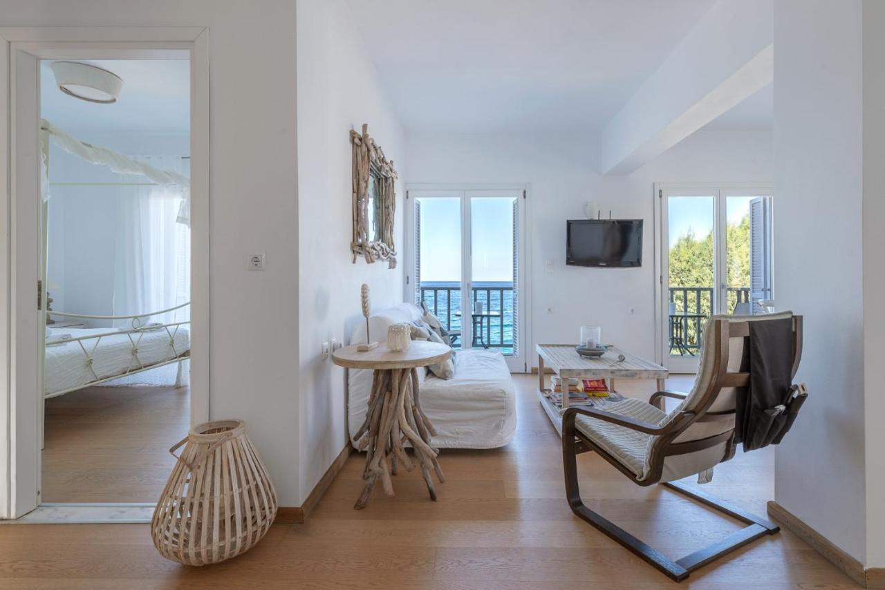 Uno Luxury Apartment With Sea View Livadia  Eksteriør bilde