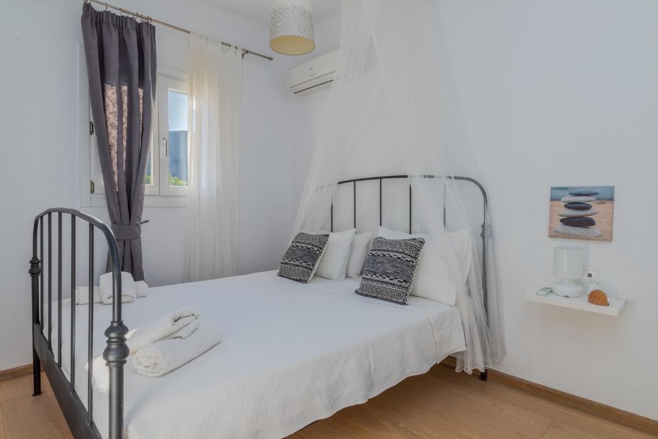 Uno Luxury Apartment With Sea View Livadia  Eksteriør bilde